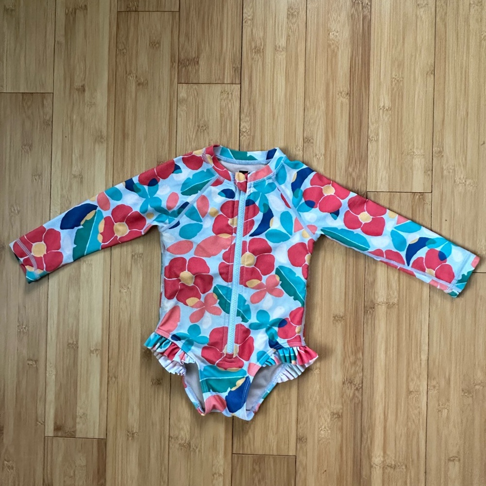 Tea Collection Floral Rash guard one piece swimsuit for girls. EUC. Size 12-18m